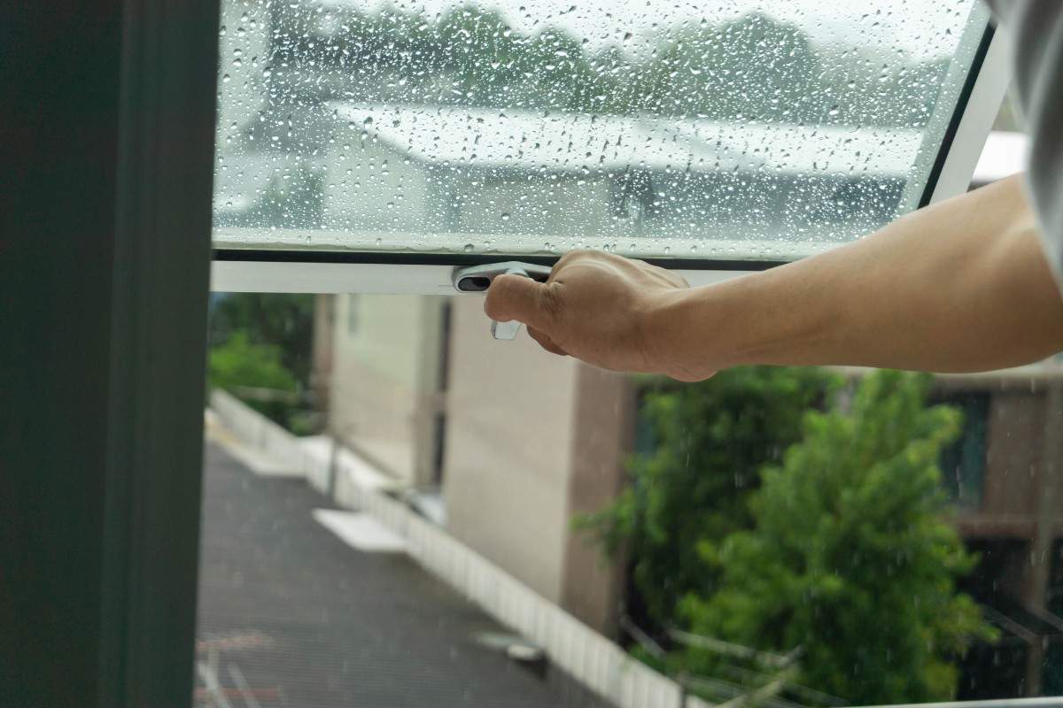 benefits-of-awning-windows |  Modern Awning Window Design Helping Keep Rain Outside by Home Supply Window & Door 